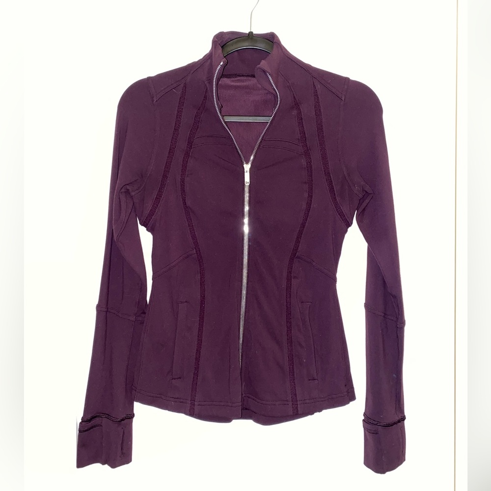 Lululemon jacket size 2